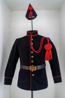 Belgian WW1 artillery dress jacket at Fort van Liezele, fortress of the National Redoubt near