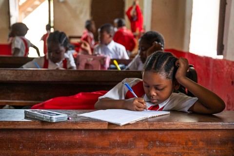MICHAMVI KAE, ZANZIBAR - OCTOBER 16, 2025: Close up of a young African girl in a school uniform