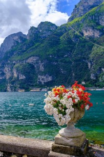 Flower amphora, Punta Lido, promenade, spa gardens, Riva del Garda, Lake Garda, Trentino,