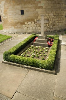 Grave of Edith Cavell 1865-1915, Norwich cathedral, Norfolk, England, UK