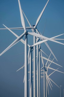 Landtong Rozenburg wind farm, Noordzeeweg, 11 Vestas wind turbines, with an output of 34 MW and an