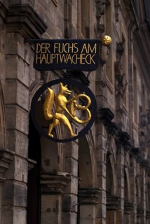Fox with pretzel, nose sign of the bakery Der Fuchs am Hauptwacheck, café, Bamberg, Upper