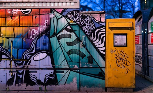 Night view, mailbox, mailbox, graffiti, dirty, dirty, vandalism, Stuttgart, Baden-Württemberg,
