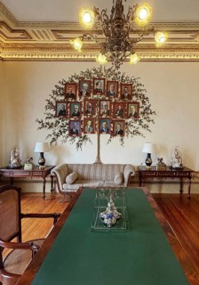 Palácio da Bolsa, stock exchange in neoclassical style with a family tree of the portraits of the
