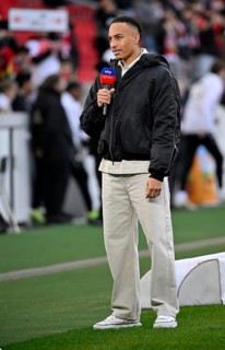 Jamie Leweling VfB Stuttgart (18) in an interview Microphone Microphone Logo SKY MHPArena, MHP