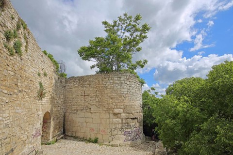 Historic city walls, city fortifications, Arles, Bouches-du-Rhône, Camargue, Provence, France