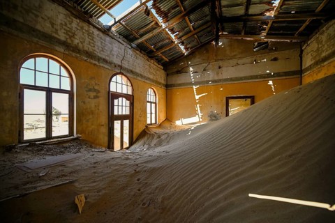 Former dwelling house full of sand, Kolmanskop, restricted diamond area, Karas region, Namibia
