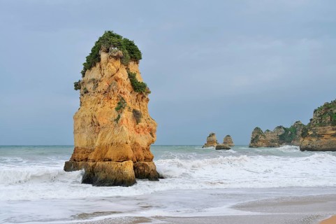 Rock in the Surf, Praia Dona Ana, Lagos, Algarve, Portugal