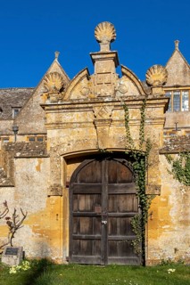 Side entrance, cemetery, Stanway House, Stanway, The Cotswolds, England, Great Britain