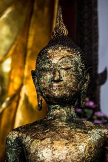 Golden Buddha statue, Wat Pho (Temple of the Reclining Buddha), Bangkok, Thailand