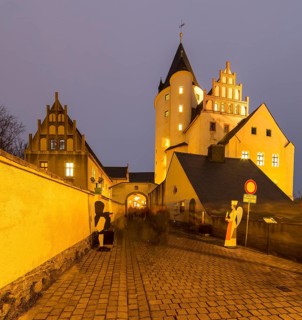 Christmas market, keep with Schwarzenberg Castle, Erzgebirge, Saxony, Germany