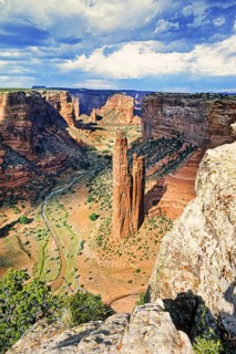 Spider Rock, two approx. 240 m high rock needles, landmark of Canyon de Chelly National Monument,