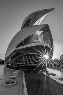 Palau de les Arts, Cuitat de les Arts i les Ciences, sunset, modern architecture, black and white