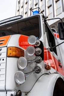Martinshorn, horn on an emergency vehicle, compressed air fanfare, ambulance, horn, siren