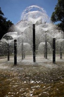 Water bell fountain in the spa gardens, Bad Homburg vor der Höhe, Hesse, Germany