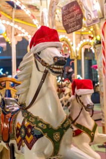 Pre-Christmas season, Christmas market in the city centre of Essen, Kennedyplatz, historic