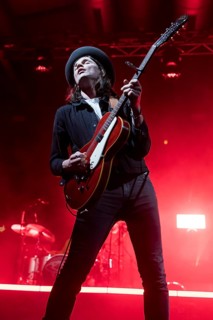 James Bay live on Up All Night Tour at the Columbiahalle in Berlin on 19.01.2025