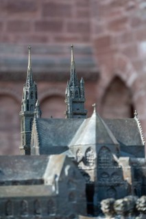 Model, also tactile model made of cast bronze of Basel Cathedral on the viewing platform, designed