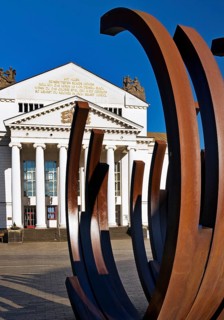 Opera Square with art sculpture 5 Arcs x 5 by Bernar Venet in front of the Deutsche Oper am Rhein,