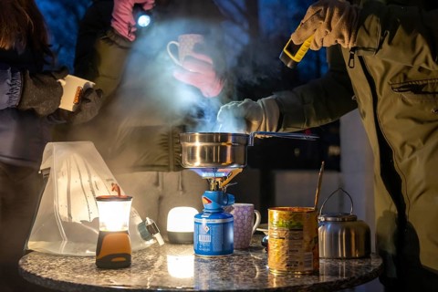 Symbolic picture blackout, extensive, prolonged power failure, in private surroundings, without