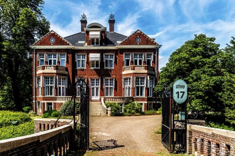Villa Jamin, built for chocolate manufacturer Jamin, at Parklaan 17 in the Het Scheepvaartkwartier