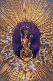 Miraculous image of Mary under the four pillars on the high altar, Wilten Basilica, Rococo 1751 to