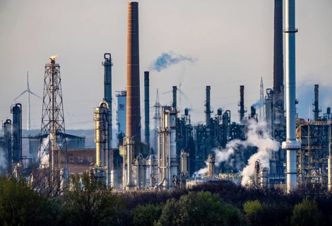 Ruhr Oel GmbH BP Gelsenkirchen, refinery, in Gelsenkirchen-Scholven, production of products from