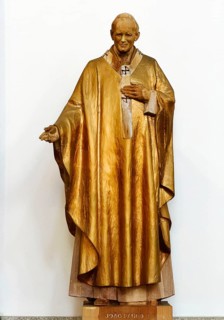 Sacred artwork, Pope John Paul II, wooden sculpture with gold coating, Igreja da Santíssima