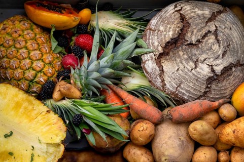 Leftover food, food scraps, food leftovers, food, loaf of bread, pineapple, potatoes, turnips,