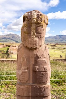 El Fraile Monolith, Kalasasayao Temple Temple of the Standing Stones, Tiwanaku, Bolivia