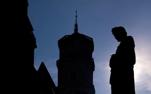 Silhouette, Schiller monument to Friedrich Schiller, octagonal church tower of the collegiate