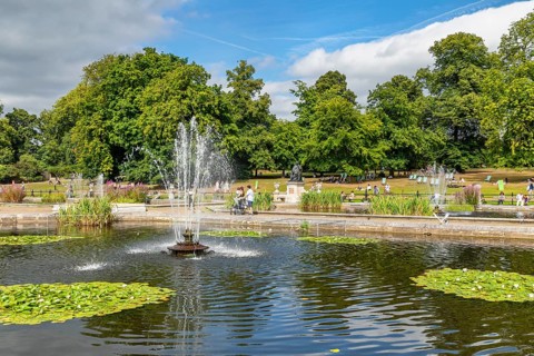 Italian Gardens, Kensington Gardens, Kensington, London, England, United Kingdom, London, South of