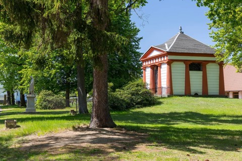 Count's hereditary burial in the cemetery of Neschwitz, Upper Lusatia, Saxony, Germany