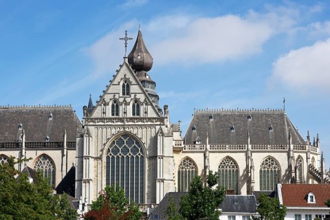 Cathedral of Our Lady, Onze-Lieve-Vrouwekathedraal, Nave, Side view, Gothic, UNESCO World Heritage