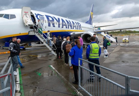 Ryanair Boeing 737 plane passengers boarding, London Stansted airport, Essex, England, UK