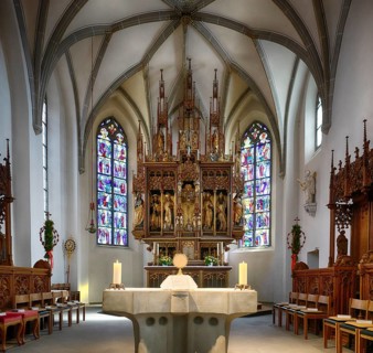 Interior view, Gothic choir room, altar, St. Martin parish church, Wangen im Allgäu, Bavaria,