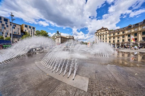 Fountain, water fountain, general architecture, residential and commercial buildings, Stachus