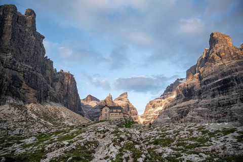 Sunset, Refugio Francis Fox Tuckett Alpine Club Hut, mountain peaks of the Brenta Mountains,
