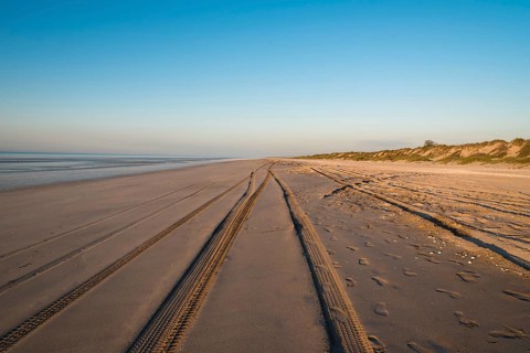 Australia, Western Australia, Broome, sand, sandy beach, beach, turquoise sea, seashore, seaside