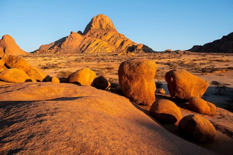 Rocks and desert landscape, Pontok Mountains, Große Spitzkoppe, Große Spitzkuppe Nature Reserve,