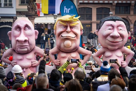 The Frankfurt carnival procession moves across the Römerberg in Frankfurt am Main on 15 February