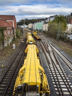 General renovation of Deutsche Bahn on the Hagen Wuppertal Cologne line, rapid conversion machine