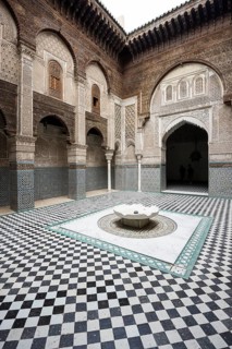 Courtyard of the Medersa Attarine Koran School, Fez El Bali, Medina, UNESCO World Heritage Site,