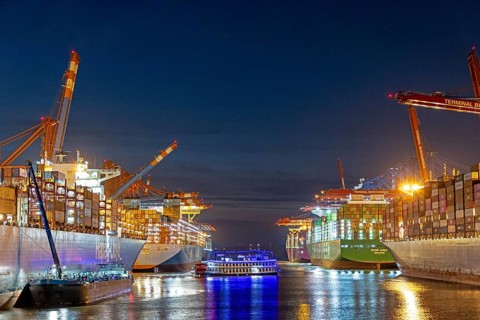 Blue Hour, container port, Eurogate and Burchardkai container terminals, container ships, Raddamper