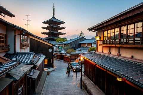 Yasaka dori historic street in the old town with traditional Japanese houses, five-story Yasaka