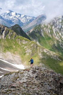 Hikers in the high mountains, Lasörling Höhenweg, Lasörling Höhenweg, Austria