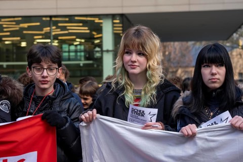 School strike against military service, around 600 participants in a demonstration against the