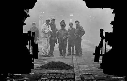 Essen, DEU, 17.11.85 - Workers at the Zollverein coking plant. The coking plant was discontinued in