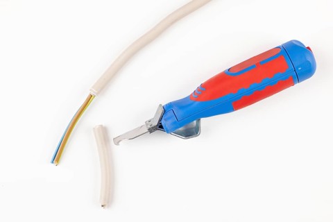 A cable and a cable puller in red and blue on a white background