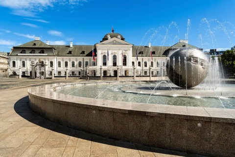 Peace fountain on Hodža Square at Grassalkovich Palace, Presidential Palace, seat of the President
